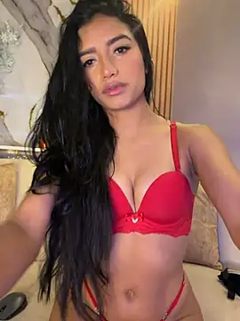 Snapshot of AlinaArgii chatting on July 2026 03:22:01 PM AlinaArgii online show from July 2026 03:22:01 PM