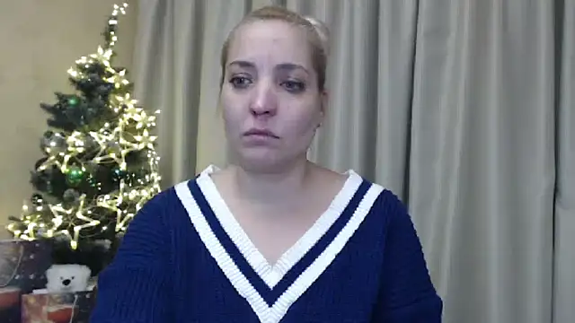 Snapshot of sweetpussy chatting on December 2024 03:37:01 PM sweetpussy online show from December 2024 03:37:01 PM