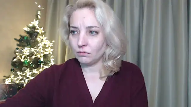 Snapshot of sweetpussy chatting on December 2024 06:29:01 PM sweetpussy online show from December 2024 06:29:01 PM