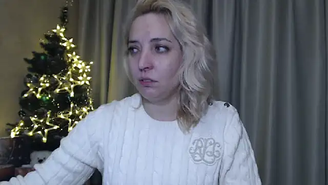 Snapshot of sweetpussy chatting on January 2025 03:35:02 PM sweetpussy online show from January 2025 03:35:02 PM