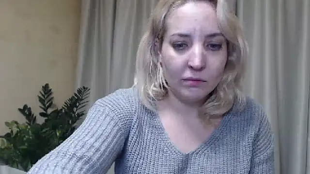 Snapshot of sweetpussy chatting on January 2025 06:35:01 PM sweetpussy online show from January 2025 06:35:01 PM