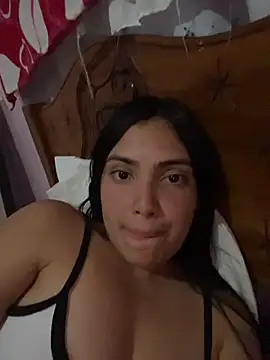  Laurentt  online show from January 2026 12:27:01 AM