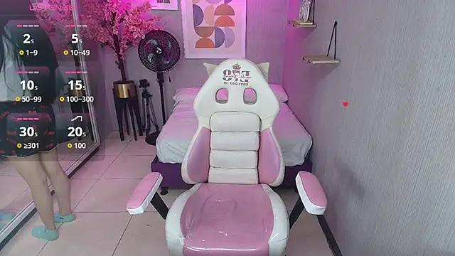 Emily osman online show from February 2026 12:37:02 PM