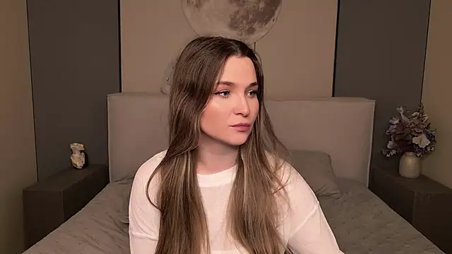 Snapshot of Lina_Sinerz chatting on May 2026 08:36:02 PM Lina Sinerz online show from May 2026 08:36:02 PM