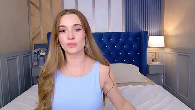 Snapshot of Lina_Sinerz chatting on June 2026 03:57:02 AM Lina Sinerz online show from June 2026 03:57:02 AM