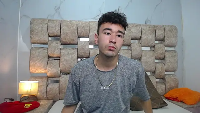 KathyAiden online show from April 2026 02:28:01 PM