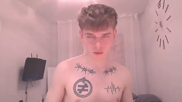 Snapshot of Fredd_Xanders chatting on June 2026 02:23:01 PM Fredd Xanders online show from June 2026 02:23:01 PM