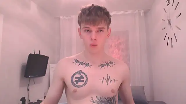 Snapshot of Fredd_Xanders chatting on June 2026 02:29:01 AM Fredd Xanders online show from June 2026 02:29:01 AM