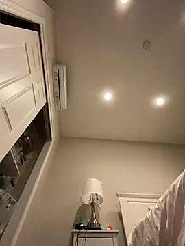 phantom898983 online show from February 2026 04:44:02 AM