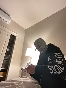 phantom898983 online show from April 2026 10:09:02 PM