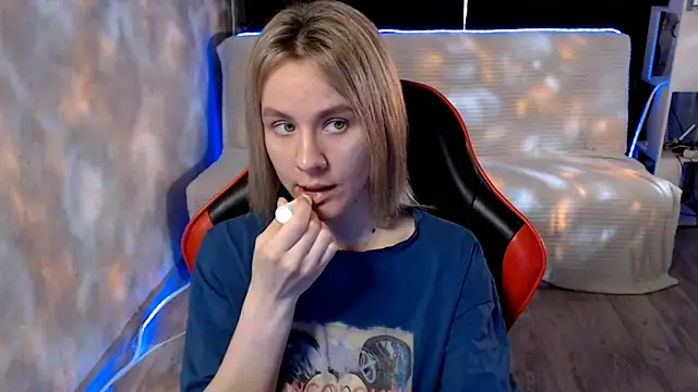 MiaBun1 online show from April 2026 03:45:02 AM