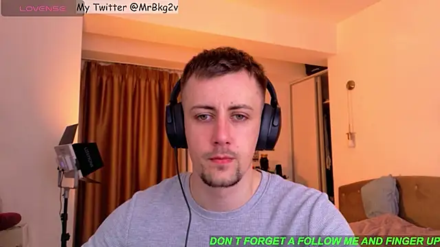 Snapshot of Brellisimo chatting on June 2026 08:22:01 PM Brellisimo online show from June 2026 08:22:01 PM