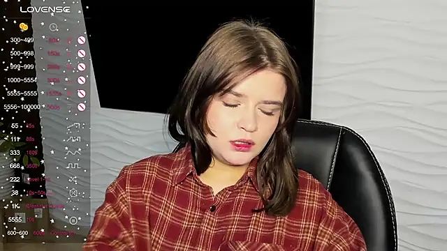 LanaTreades online show from January 2026 01:02:01 PM