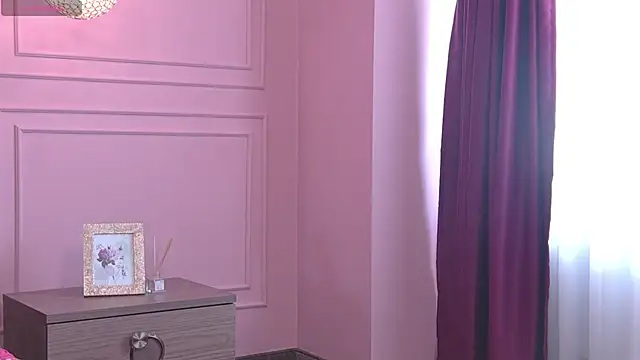 KendallVelvet online show from April 2026 12:29:02 PM