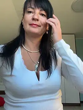 CherryCherry03 online show from May 2026 07:15:02 AM