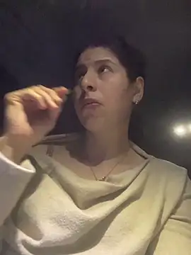 coupledeea online show from February 2026 07:36:02 PM