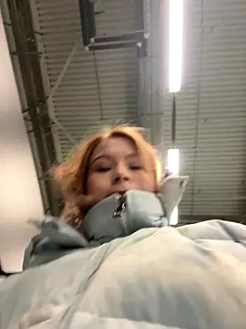  Little Ginger online show from December 2025 04:29:02 AM