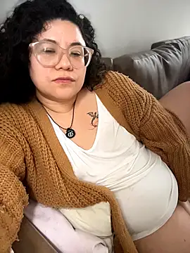 VanesssaMilf  online show from February 2026 03:49:02 PM