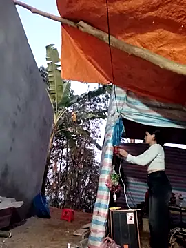 Him MountainGirl online show from January 2026 11:03:01 AM