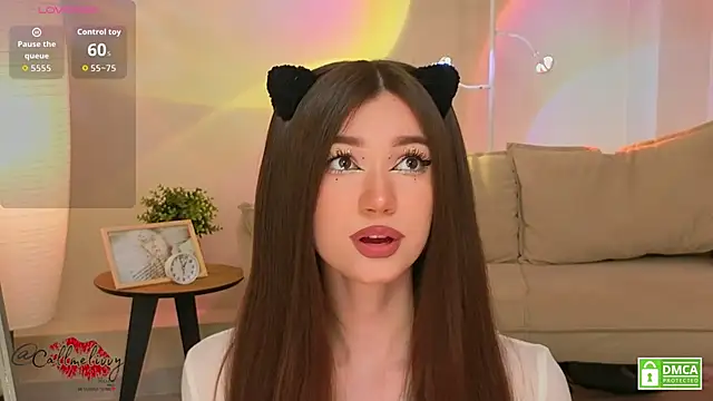 oliviaah  online show from February 2026 02:56:02 PM