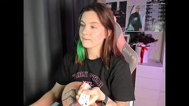 NikkieKitty online show from January 2026 11:58:01 AM