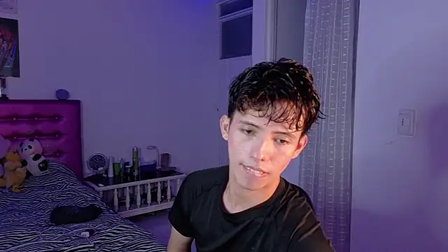 Dani Dancer online show from February 2026 11:08:02 PM