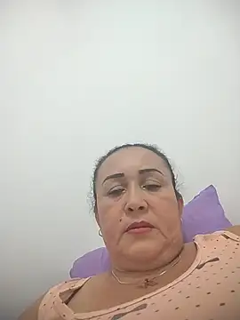 Nini Love  online show from June 2026 04:48:01 AM