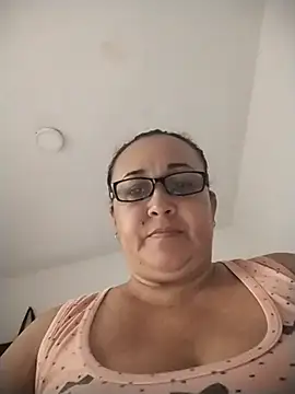 Nini Love  online show from June 2026 03:07:01 PM