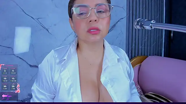 Snapshot of shayra_boobs2 chatting on May 2026 10:44:01 AM shayra boobs2 online show from May 2026 10:44:01 AM