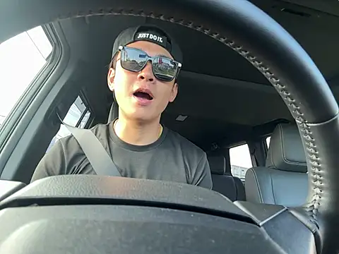 -kou-- online show from April 2026 07:55:03 AM