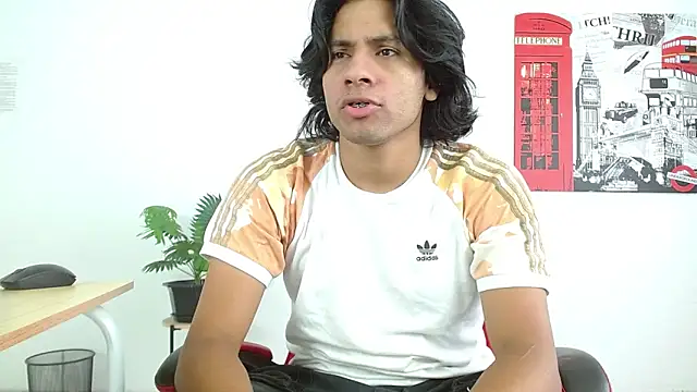 Jackcumm18 online show from December 2025 08:47:02 PM