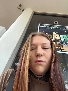 FionaMurr online show from February 2026 05:04:01 AM