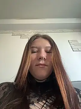 Snapshot of FionaMurr chatting on June 2026 01:47:02 AM FionaMurr online show from June 2026 01:47:02 AM