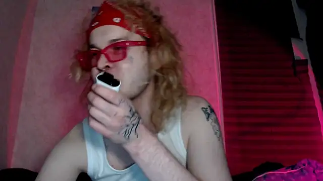 Snapshot of Steve_q chatting on May 2026 09:55:02 PM Steve q online show from May 2026 09:55:02 PM