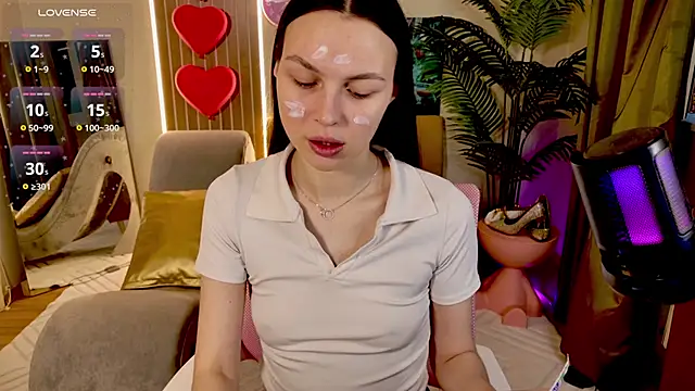 MaxinCarroll online show from April 2026 10:09:01 AM