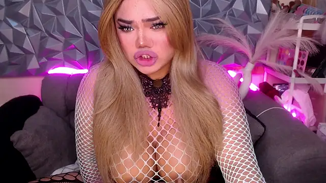 AlwaysHornyMia online show from January 2026 02:44:01 PM