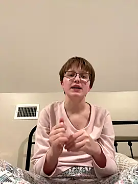 Lassie Cassie online show from January 2026 04:05:01 AM