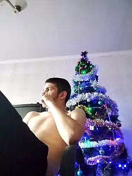 Snapshot of BradPierce chatting on December 2025 10:11:02 AM BradPierce online show from December 2025 10:11:02 AM