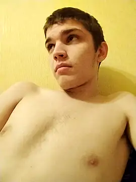 Snapshot of BradPierce chatting on January 2026 02:27:02 AM BradPierce online show from January 2026 02:27:02 AM