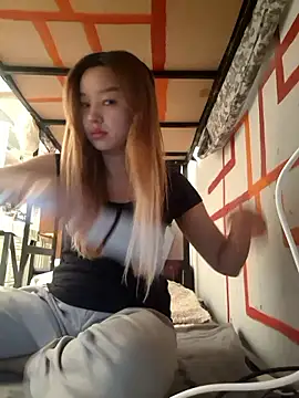 SherrylShaw online show from April 2026 08:53:01 AM