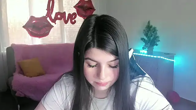 KisaModel online show from March 2026 01:24:02 AM