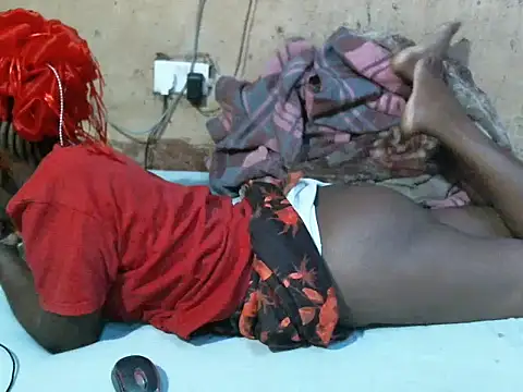 SEXY-NAIMA online show from April 2026 06:10:01 PM