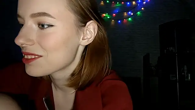 deep eyes online show from December 2025 01:40:02 PM