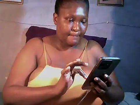 sweetmilkylady online show from April 2026 09:45:01 PM