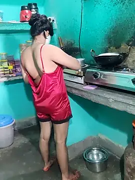 Cuple masti72 online show from May 2026 03:15:01 AM