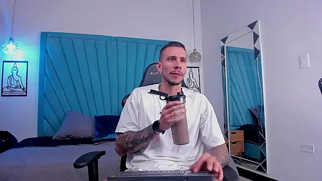 J king   online show from March 2026 09:21:02 PM