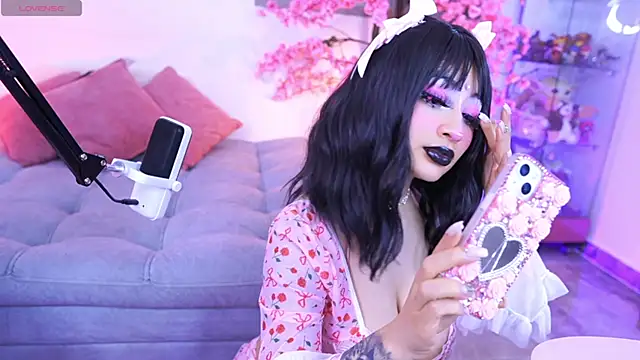 Hayami Lee online show from April 2026 02:14:01 AM