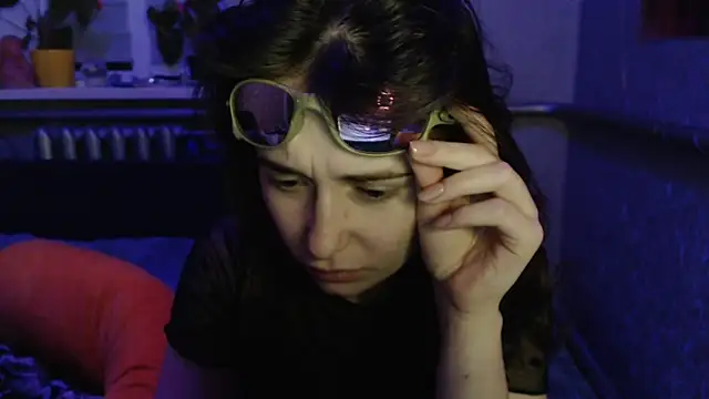 Snapshot of Angelik5371 chatting on June 2026 07:02:02 PM Angelik5371 online show from June 2026 07:02:02 PM