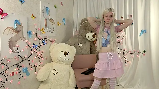 ViollaBloom online show from January 2026 01:41:02 AM