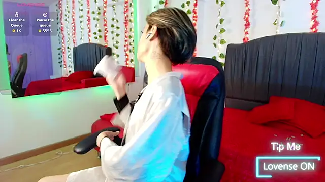 Hot Alan1 online show from January 2026 02:21:02 PM